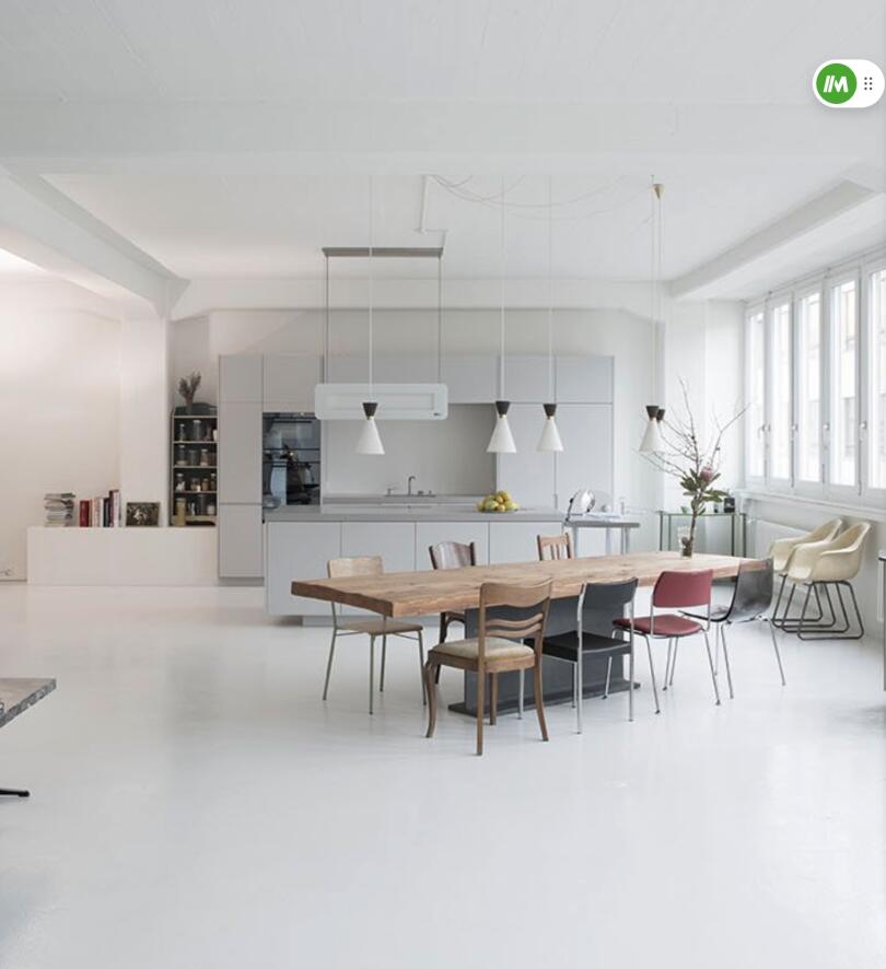 Loft mit professioneller Küche