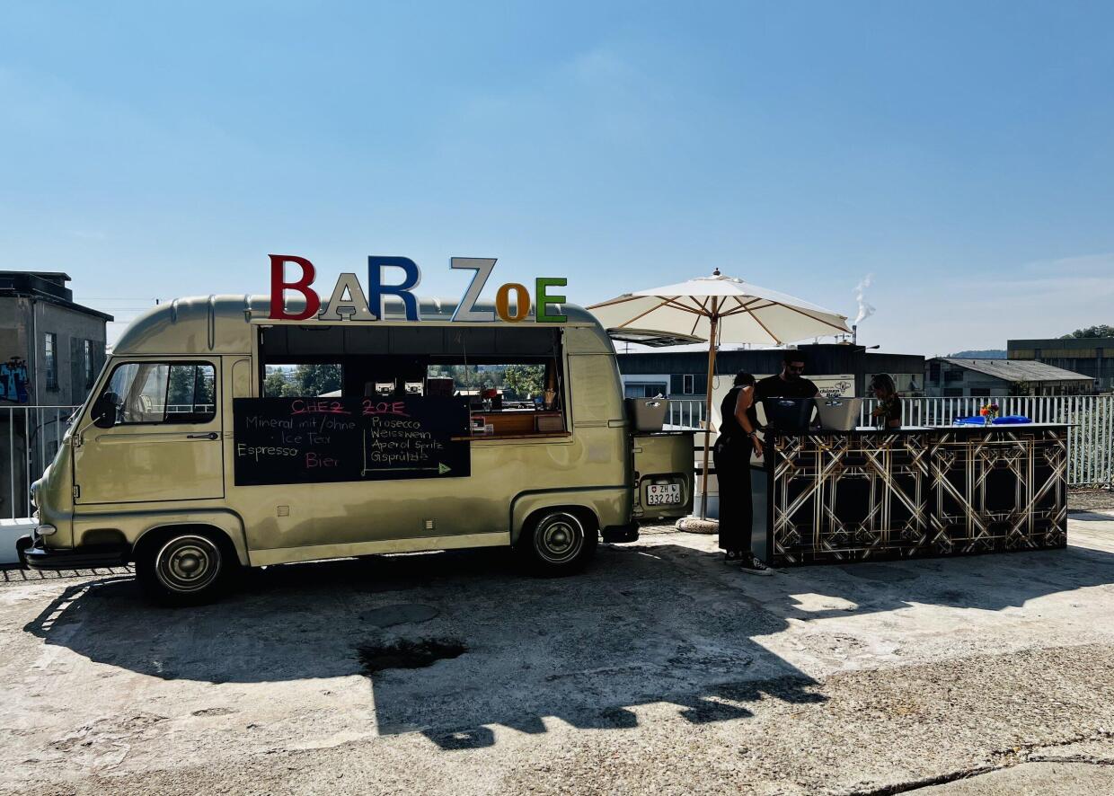 Chez Zoe: Bar Truck, von Bier über Wein bis Cocktails