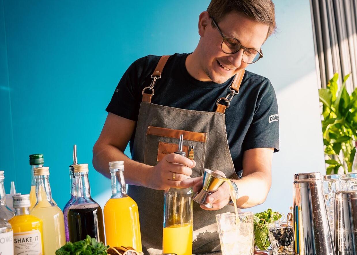 Günther beim mixen