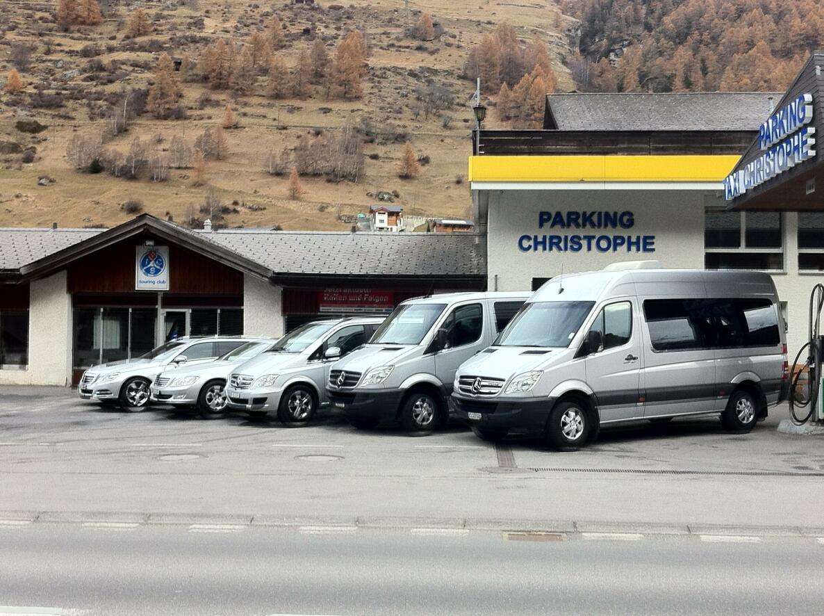 Limousinen, Transporte und Parking in Zermatt