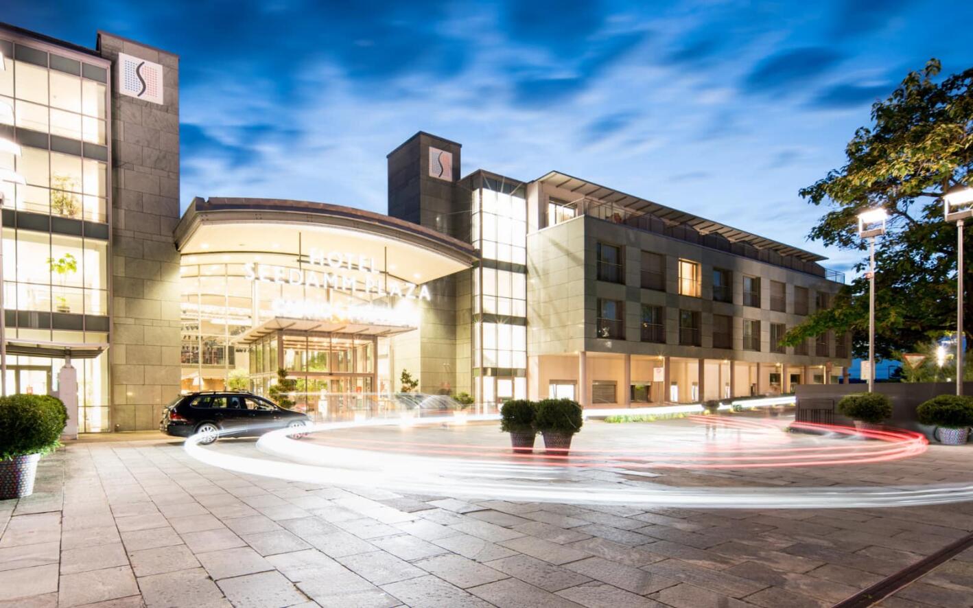 SEEDAMM PLAZA Haupteingang