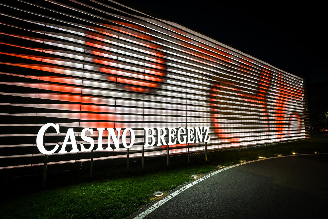 Die Aussenfassade des Casino Bregenz