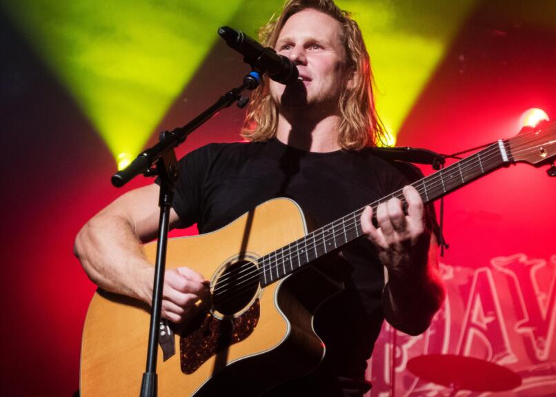Dave Niederberger - Acoustic Evergreens
