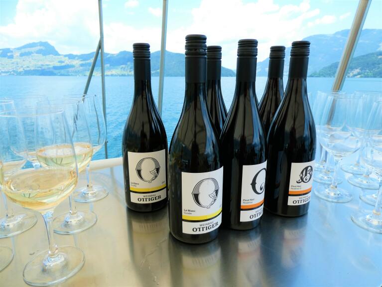 Boat Tour with Wine Seminar and Cheese - Swiss Wine Selection