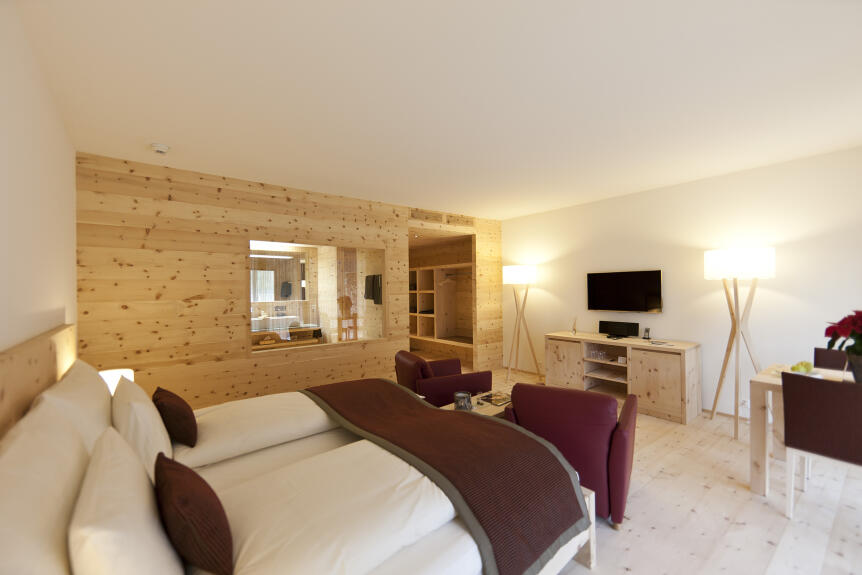 IN LAIN Hotel Cadonau 5***** s