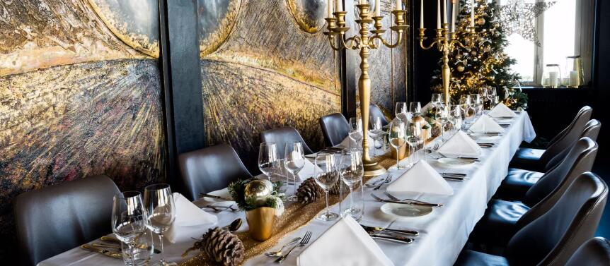 Christmas dinner at Hotel & Restaurant UTO KULM