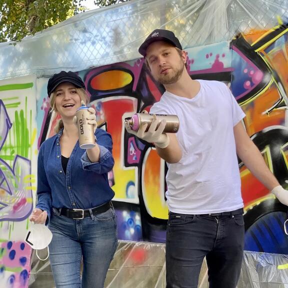 Artful Connections - THE CREATERY: Painting, Pottery & Prosecco