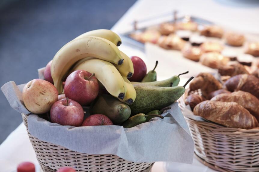Break catering