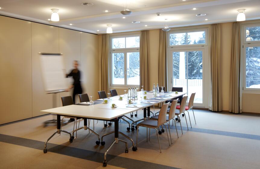 Seminar Room Naomi